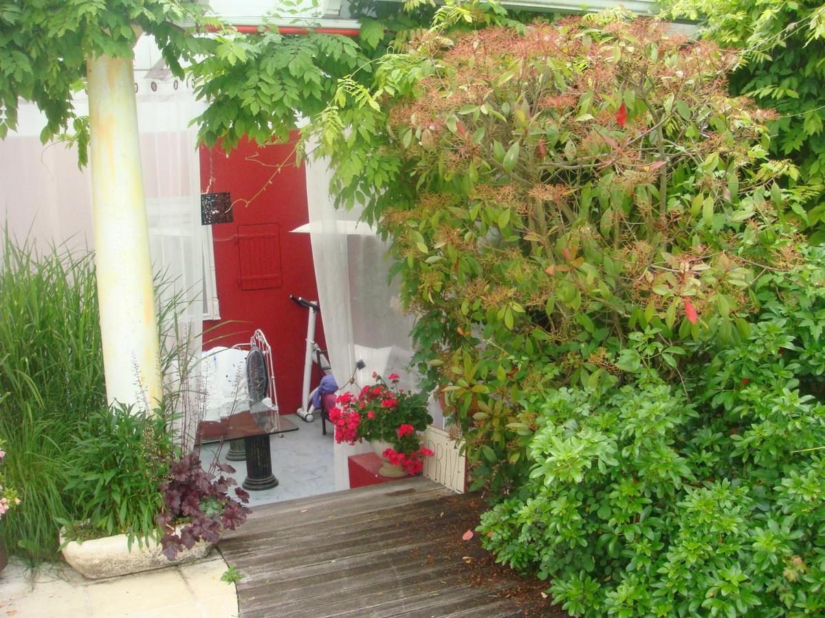 Hotel L'Hedoniste Chérac Exterior foto
